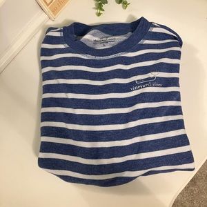 Vineyard vines shirt girls size large